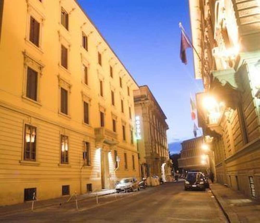 Beatrice 3* Florenz